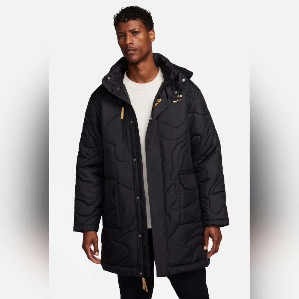 LeBron x Liverpool F.C.Men's Nike Therma-FIT ADV Repel Football Jacket